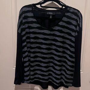 Jessica Simpson oversized shirt